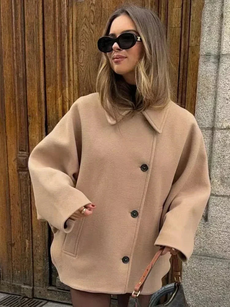 Veste en laine a revers