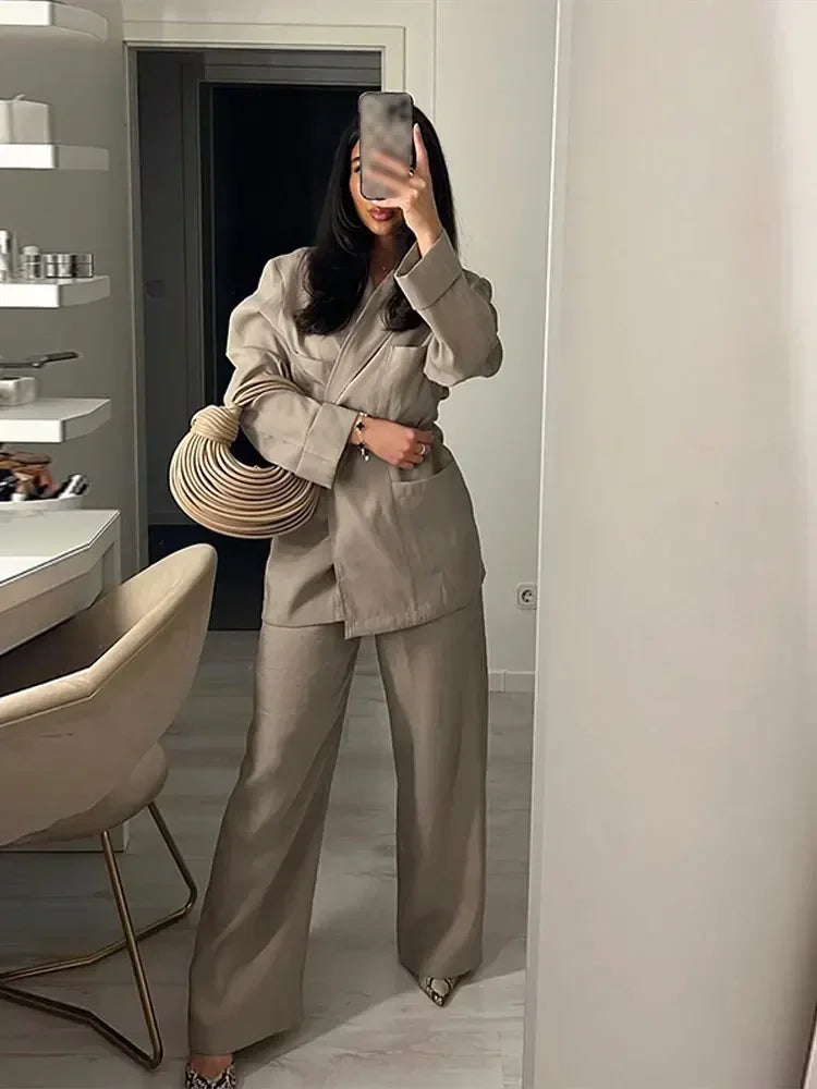 Blazer élégant pour femme avec revers